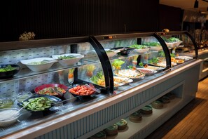 Breakfast, lunch and dinner served - Cleopatra Golden Beach Hotel (Alanya)