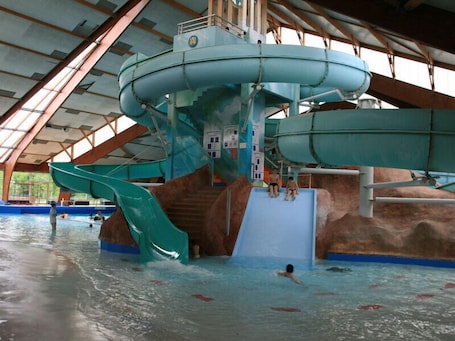 Indoor pool, outdoor pool