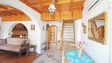 Vila exclusiva | Sala de estar | TV LED