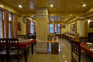 Daily buffet breakfast (INR 350 per person)