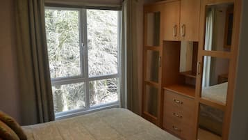 Mobil Karavan Deluks, 3 kamar tidur (The Knightsbridge) | 3 kamar tidur, seprai premium, dan didekorasi berbeda-beda
