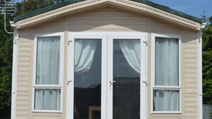 Deluxe Mobile Home, 2 Bedrooms (The Winchester) | View from room