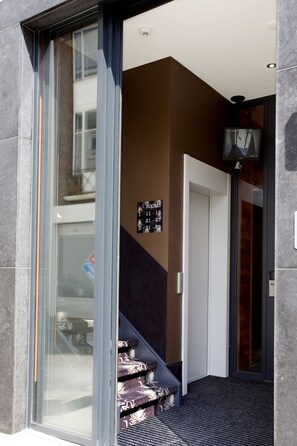 Interior entrance - Hotel Roermond Next Door (Roermond)
