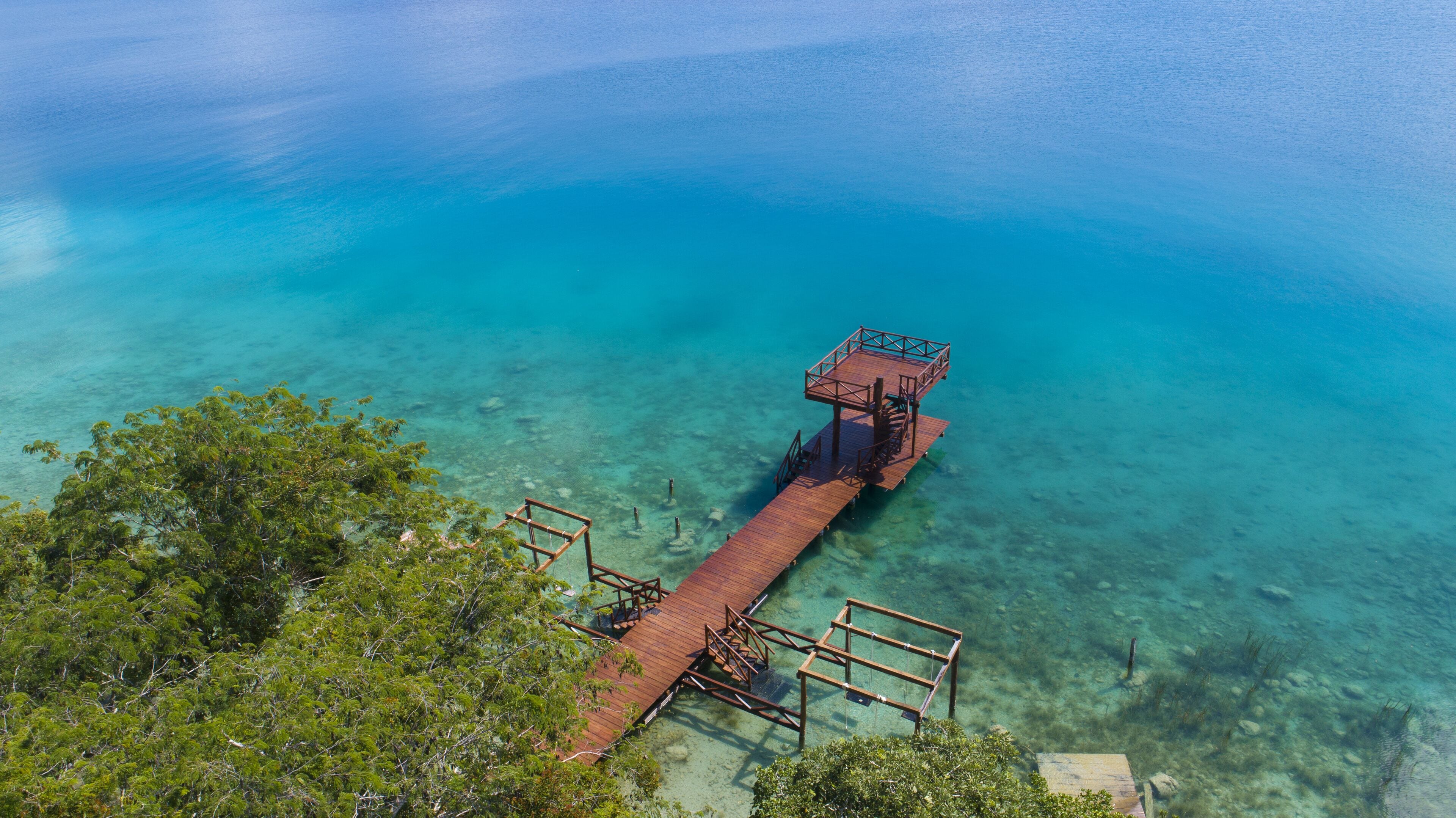 55-inch flat-screen tv with cable channels, tv, streaming services