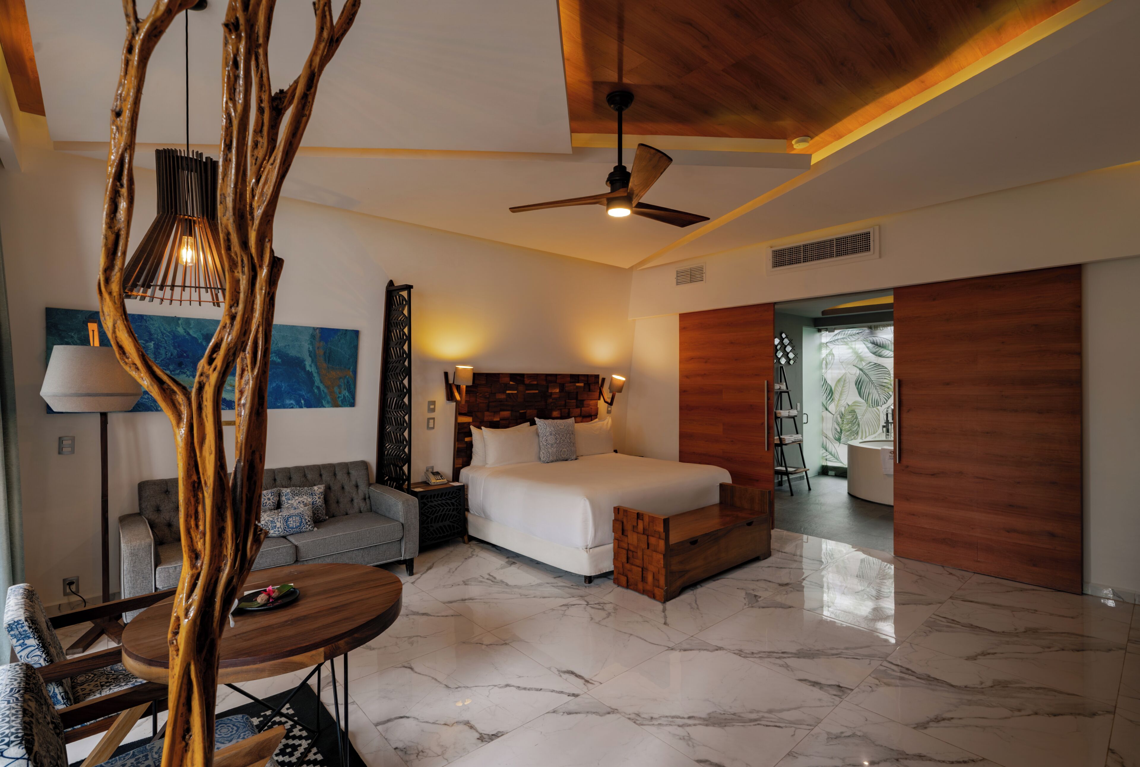 Chambre Deluxe | Literie de qualité, couette en duvet, minibar, coffre-fort