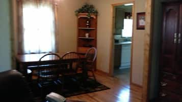 Family House, 3 Bedrooms, Kitchen, Garden Area | Living area | 32-inch TV with cable channels