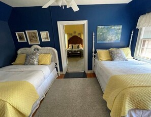 Premium Suite, 2 Bedrooms | Individually decorated, individually furnished, iron/ironing board - Longacre of Appomattox (Appomattox)