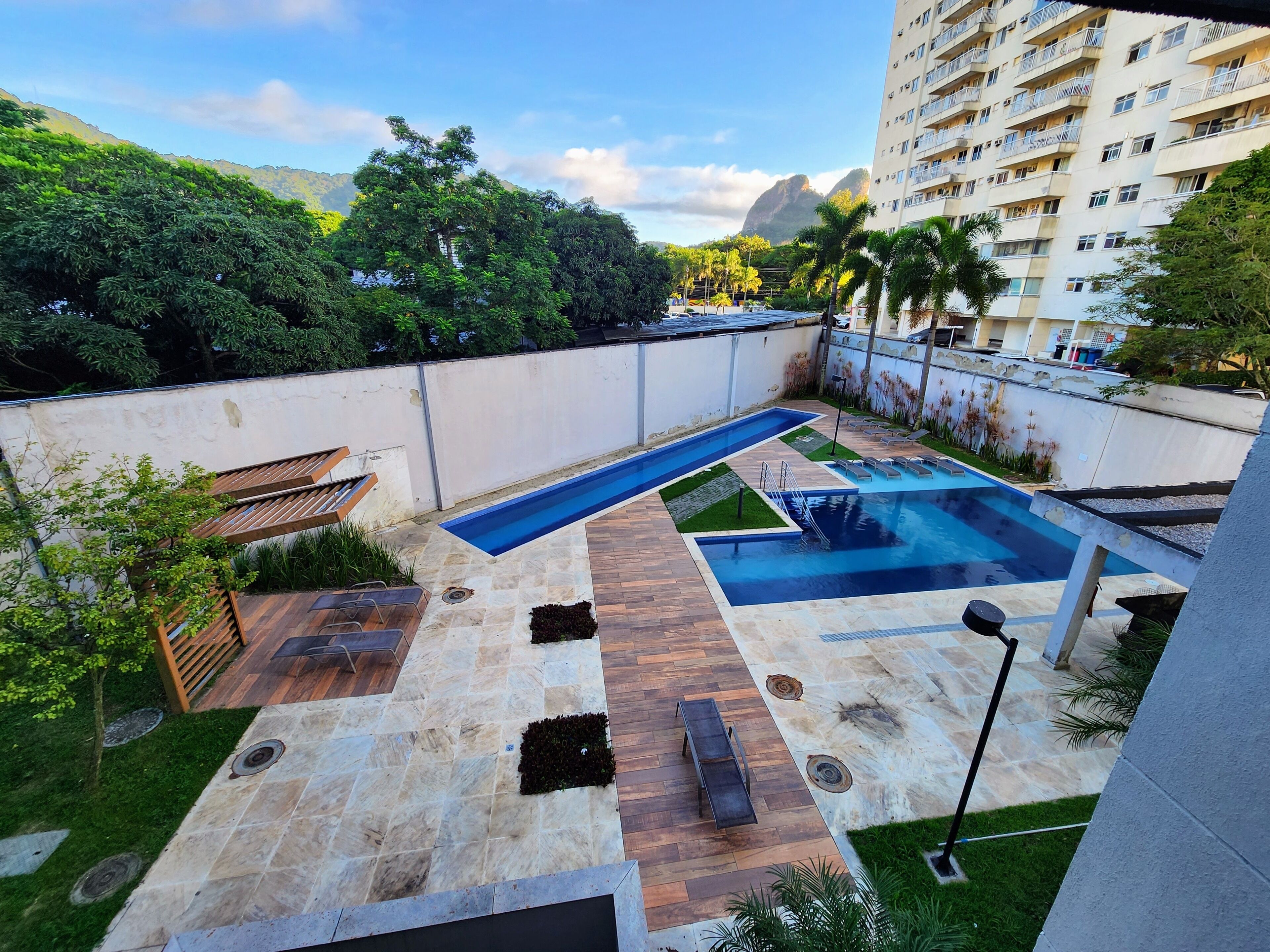 2 outdoor pools, open 10:00 AM to 6:00 PM, free cabanas, pool umbrellas