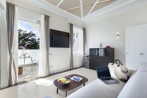 Smart-TV, Netflix, iPod-dokkingstasjon og MP3-dokkingstasjon