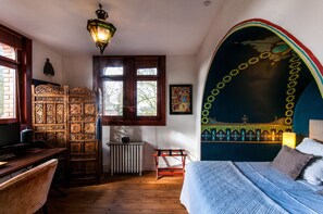 Comfort Double Room, Ensuite (Arabesque)