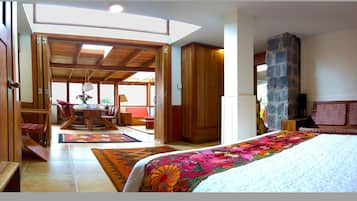 Suite, 2 kamar tidur, teras, pemandangan bukit | Area keluarga