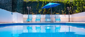 호텔 아카풀코 아모르