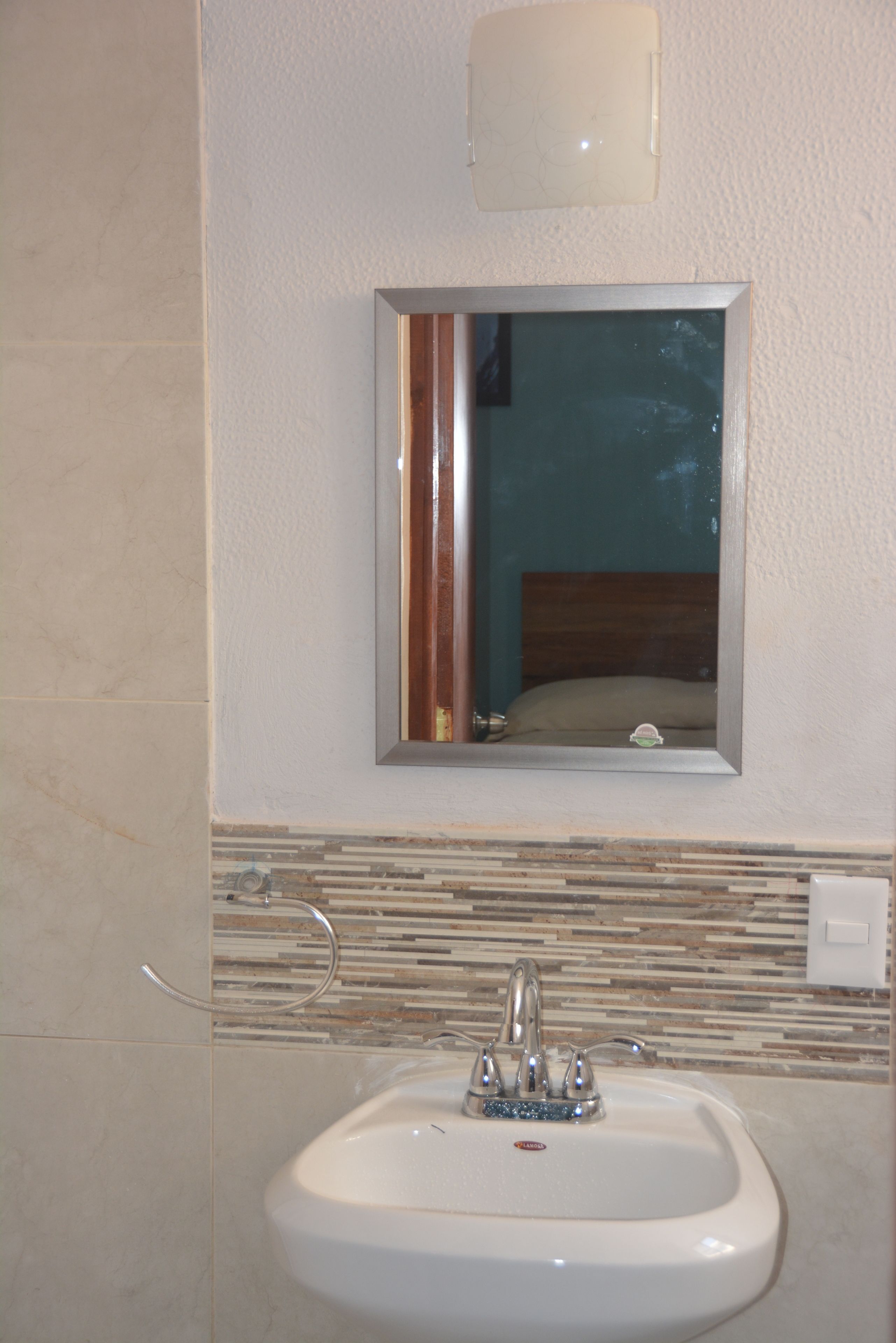 shower, free toiletries, towels