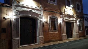 Facciata della struttura