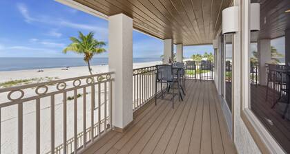 ☀️Stunning Beachfront Home-Direct Water Views-Beachfront Palace☀️