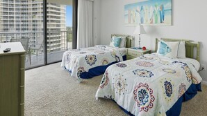 Unclassified image, 4 of 20, button - Beachfront 2BR, 2BA South Seas condo with pool, WiFi, and beach access. (Marco Island)