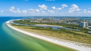 Beach nearby - SUPER NICE beachfront condo with Sunset views (Marco Island)