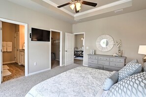 3 Schlafzimmer, Bügeleisen/Bügelbrett, Internetzugang, Bettwäsche