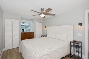 3 chambres, fer et planche à repasser, accès Internet, draps fournis