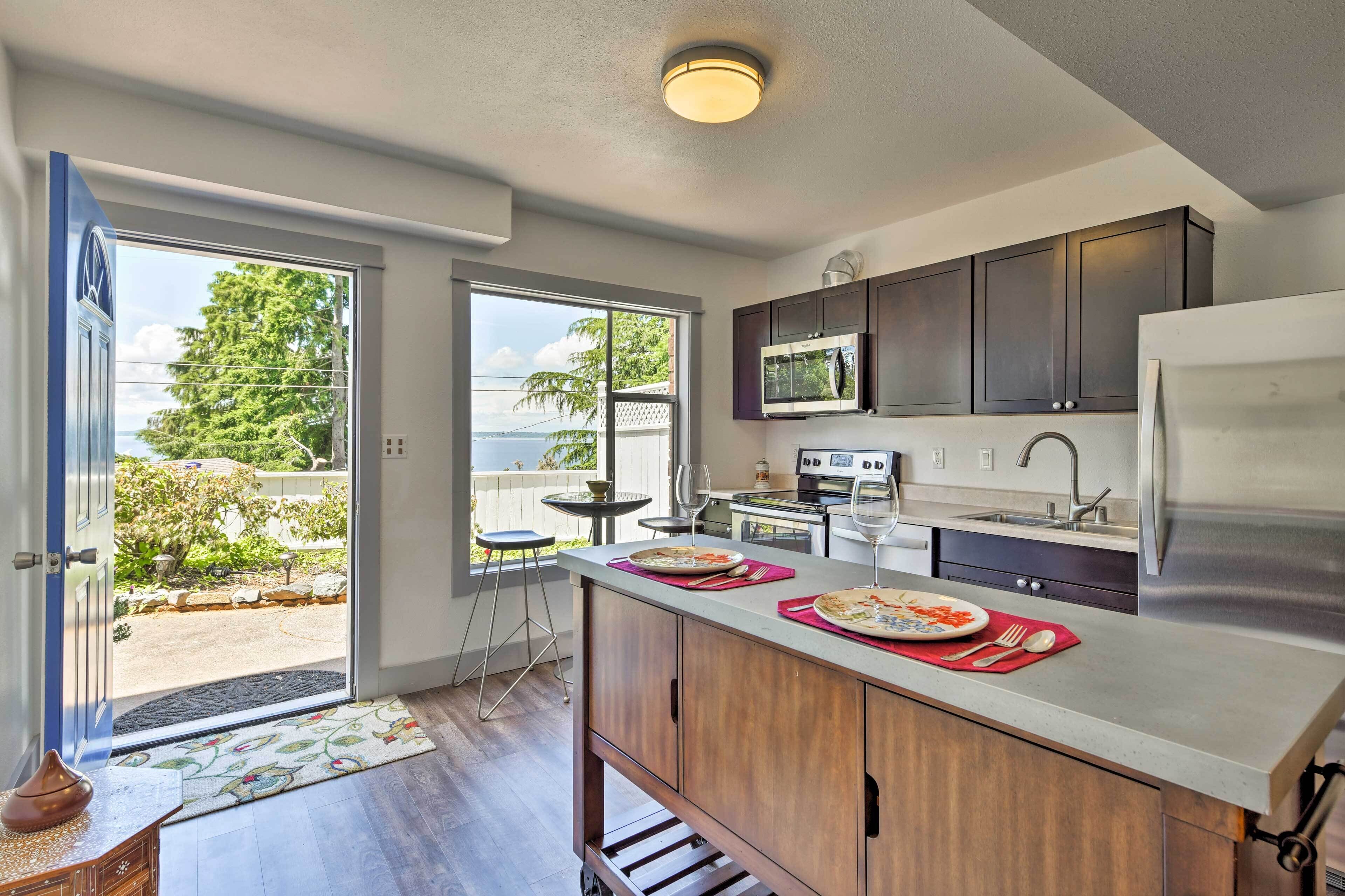 Refrigerador, microondas, parrilla de estufa y lavavajillas 