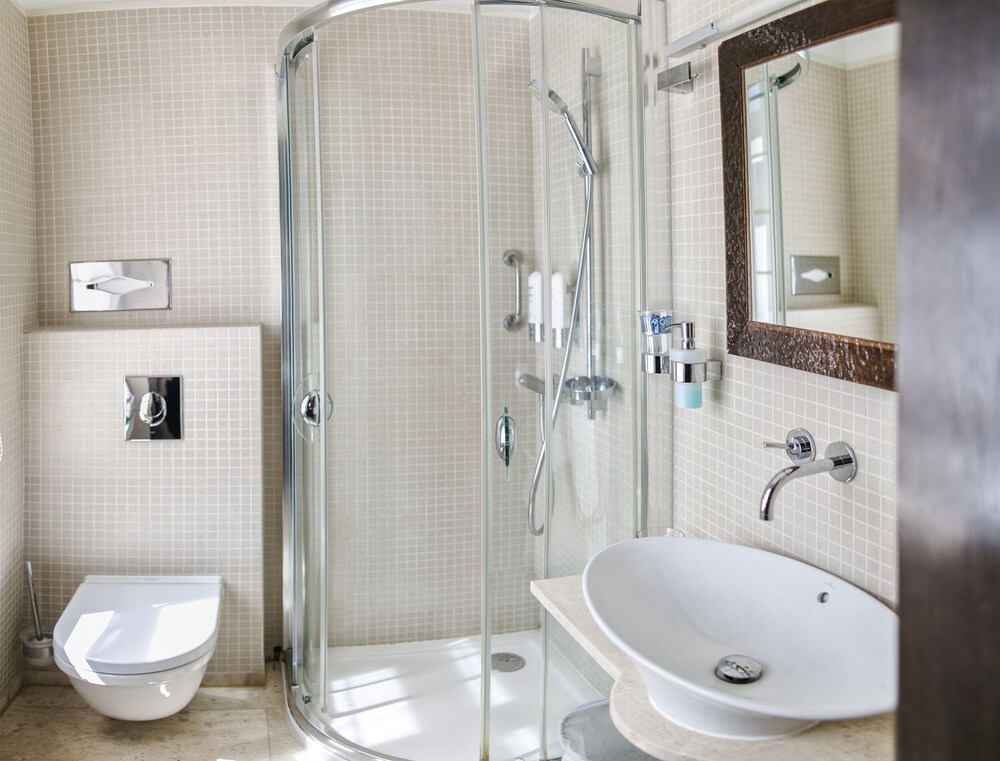 Hotel Apollo by null