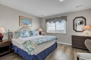 2 Schlafzimmer, Bügeleisen/Bügelbrett, kostenloses WLAN