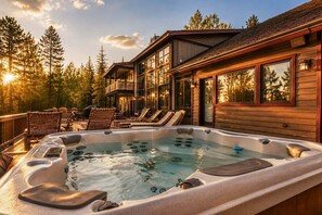 Outdoor spa tub - RMR: Mallory House in The Aspens/Wilson,WY (Wilson)