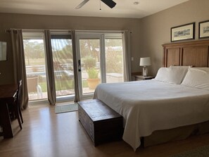 2 Schlafzimmer, Schreibtisch, Bügeleisen/Bügelbrett, kostenloses WLAN