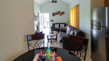 Elite Room, 2 Bedrooms, Garden View, Garden Area | Private kitchen | Fridge, microwave, oven, stovetop