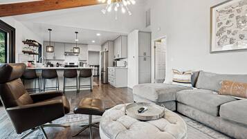 House (3 Bedrooms) | Living area | Flat-screen TV