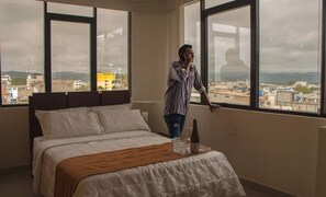 Romantic Room, City View | 1 bedroom, premium bedding, minibar, in-room safe - Olans Hotel Group (Esmeraldas)