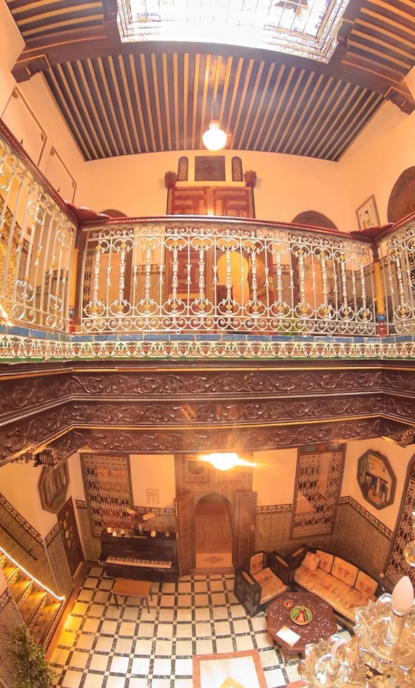 Hotel Riad Las Mil y una Noches 1 Tetuan photo 2