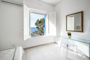 4 camere, ferro/asse da stiro, culla da viaggio, Wi-Fi gratuito