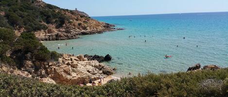 Chaise longue, serviettes de plage