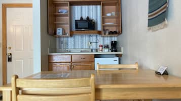 Fridge, microwave, coffee/tea maker, electric kettle