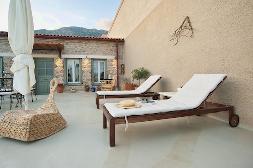 Guesthouse Simou with view