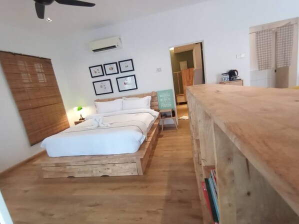 Premium-Zimmer | 1 Schlafzimmer, Bügeleisen/Bügelbrett, kostenloses WLAN, Bettwäsche