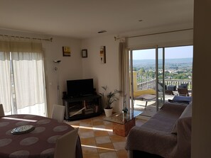 Fernseher, DVD-Player