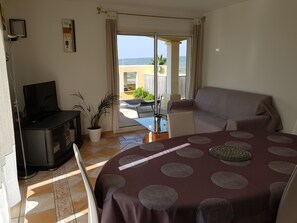 Fernseher, DVD-Player