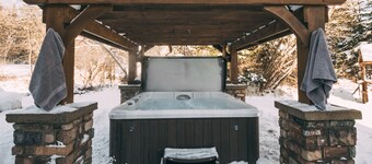 Large Tremblant Ski and Golf Chalet