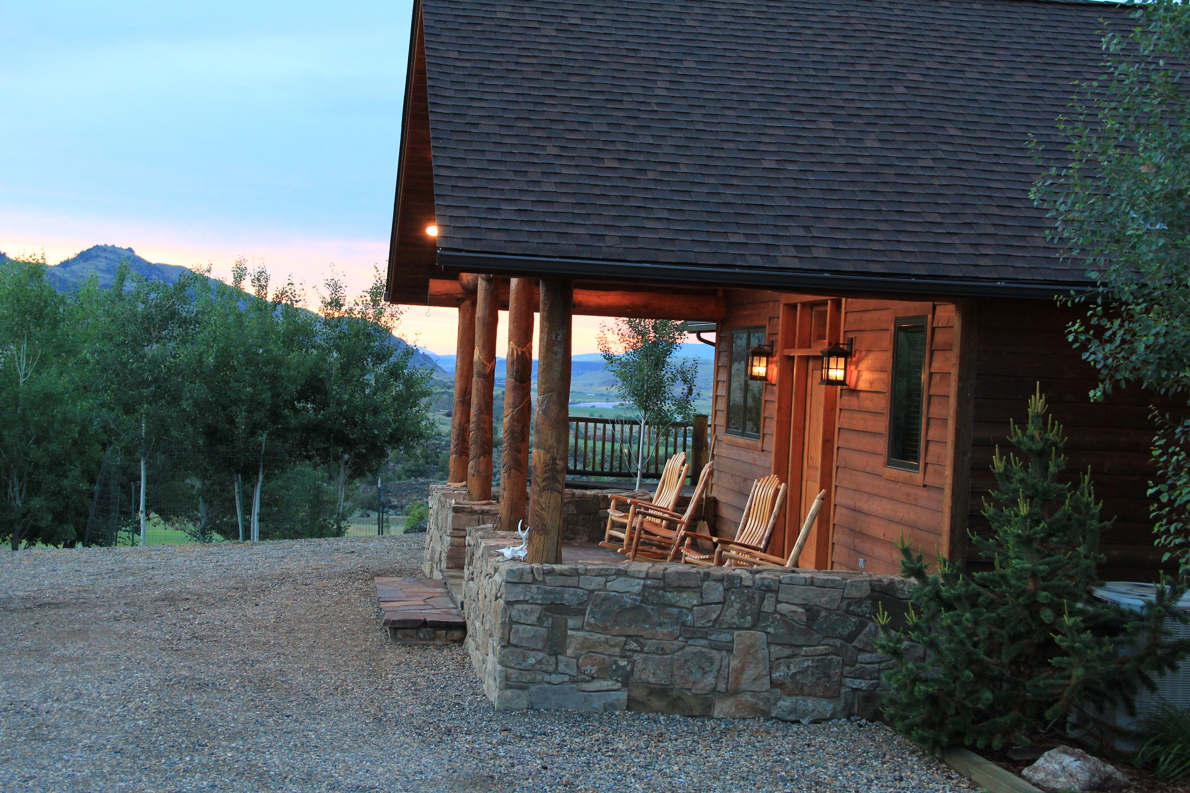 Elk Run Ranch...Come Enjoy the breath taking views of Paradise Valley!!