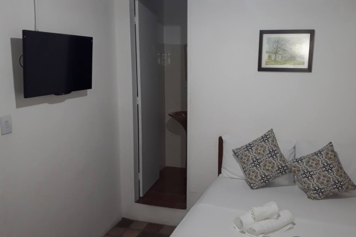 Basic Quadruple Room, Multiple Beds, Non Smoking | WiFi (free), bed sheets