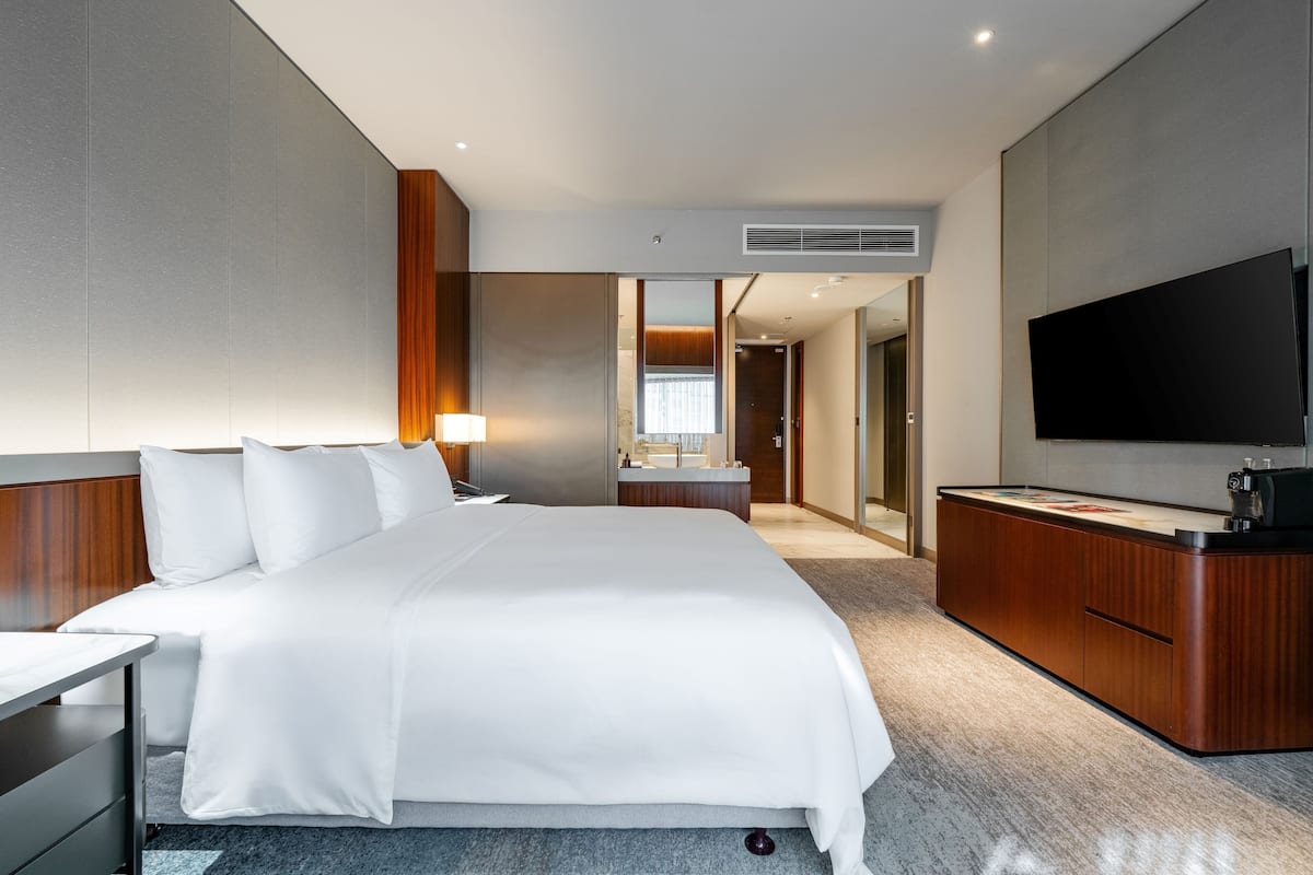 Habitación Club con 2 camas individuales | Ropa de cama de alta calidad y edredón