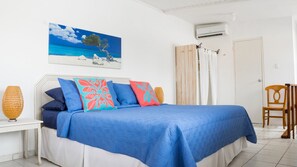 1 habitación, wifi y ropa de cama