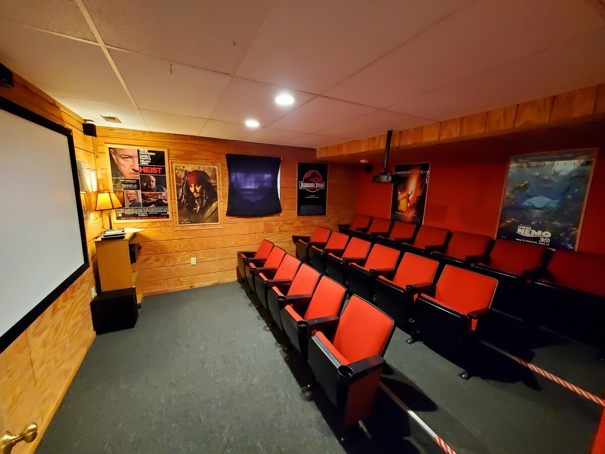 Photo 70 of A+VIEWS Lrg Families&Grps Theater HotTub Arcade Pool Foosball min to Natl park