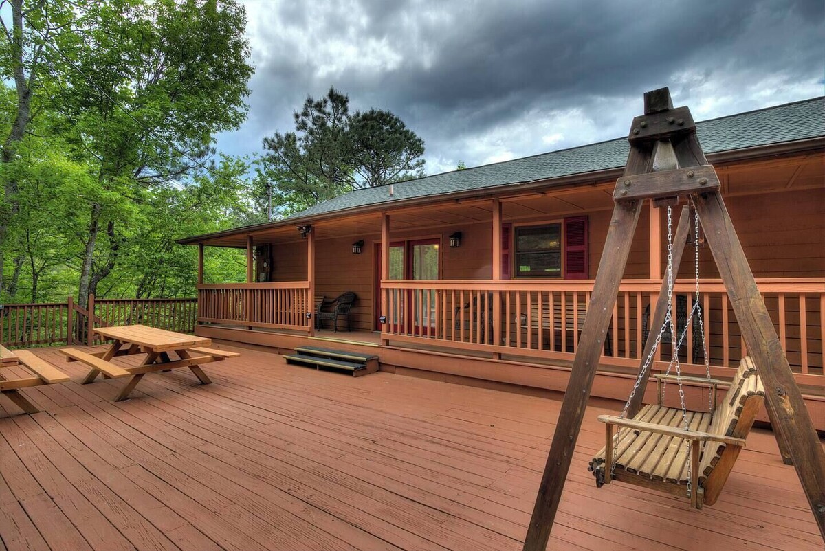 Photo 95 of A+VIEWS Lrg Families&Grps Theater HotTub Arcade Pool Foosball min to Natl park