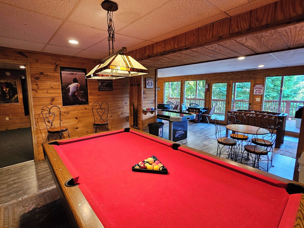 Photo 62 of A+VIEWS Lrg Families&Grps Theater HotTub Arcade Pool Foosball min to Natl park