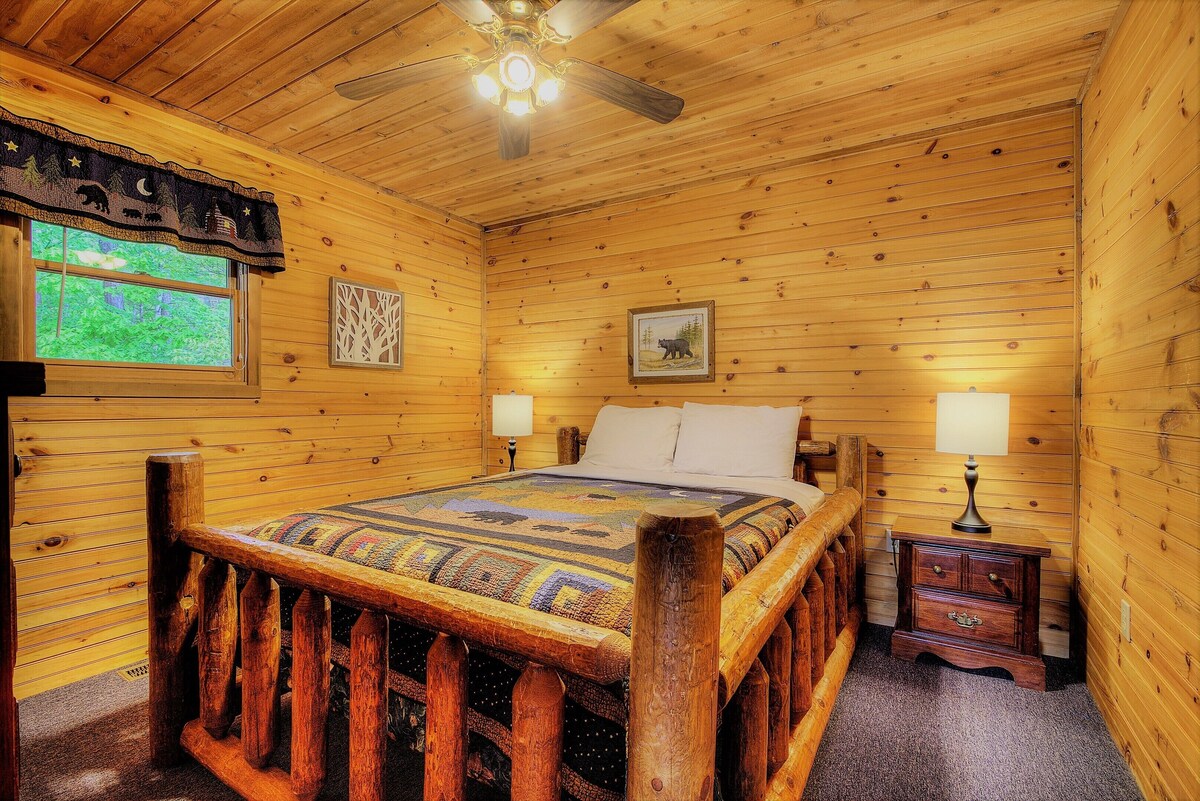 Photo 85 of A+VIEWS Lrg Families&Grps Theater HotTub Arcade Pool Foosball min to Natl park