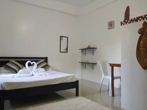 Standard Room, 1 Queen Bed, Garden View, Garden Area | 1 bedroom, free WiFi, bed sheets - HangOut Beach & Resort (Malay)
