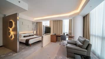 Premium bedding, down duvets, minibar, in-room safe